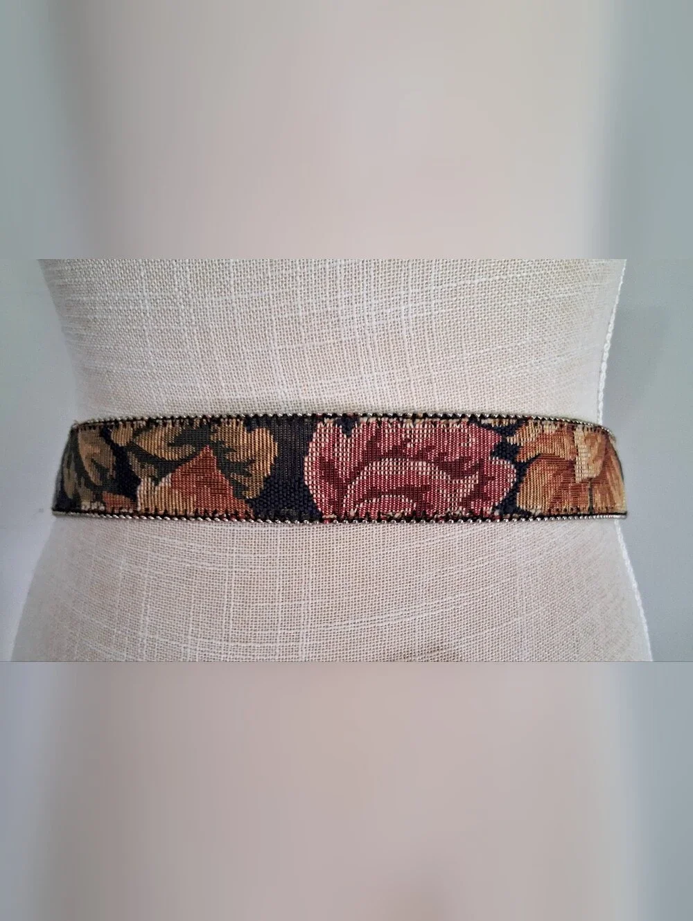 Vintage Floral Tapestry Belt - Beaded Detailed Edges - Leather - ML